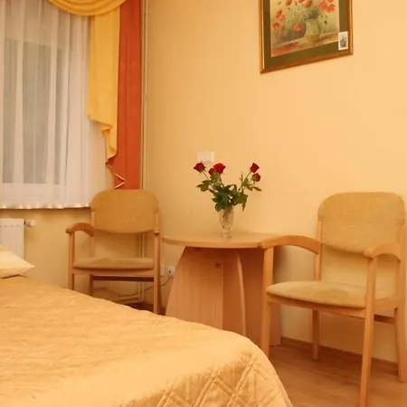Otel Belweder *
